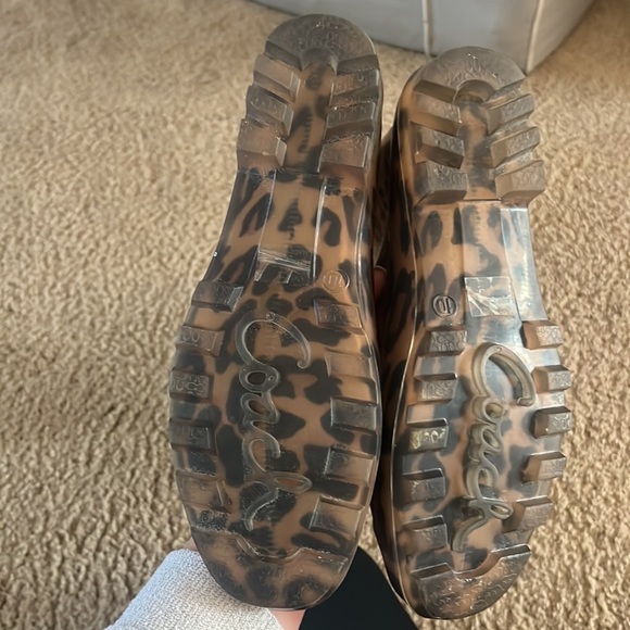 Cheetah Coach rain boots - Picture 1 of 3